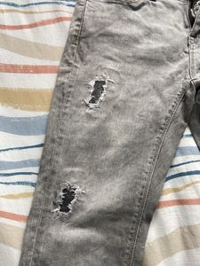 Lee Cooper ripped+skinny jeans-willing 2 negotiate