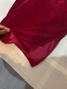 Velvet Skinny Short Skirt