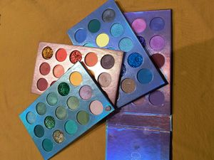 Color Board Urbanmac Eyeshadow Palette