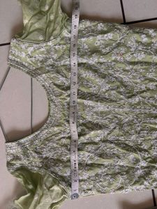Designer  Pista Gaun