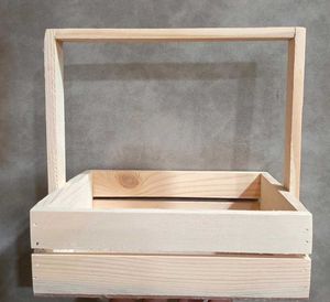 Wooden Tray With Handle (8*8)