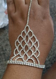 Wrist Barcelete Come Finger Ring Wedding Wear