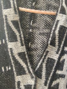 Patterned Black &amp; grey long Cardigan