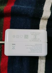 One Plus 65w Adapter
