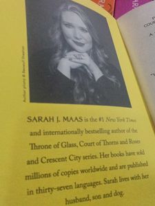 A Court of Thorns and Roses Set