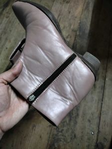 Fashimo Mid Top Boots On Sale !