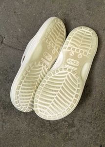 Cross Imported Luxury Slippers 🩴