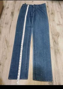 sc2942 darshik Stylish Blue Jeans size 28