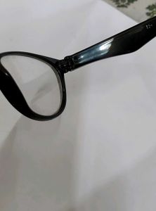 eye glass frame in perfect condition 👍🔥