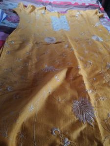Gold Embroidered Tunic Kurta