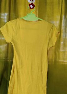Fitted Yellow Tops