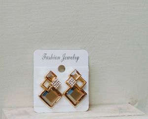 Gold Toned Crystal Earings