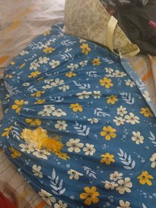 girls skirt