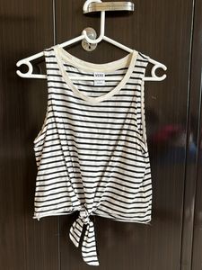 Vero Moda Black And White Stripped Knot Top