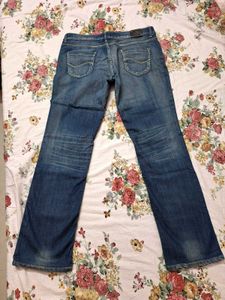Lee Leola Low Rise Flared Jeans Size 32
