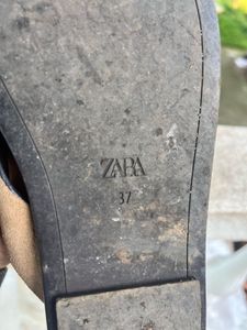 Zara Flip Flops with Gold Detail