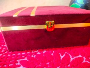 Dry Fruit Gifting Box (New)