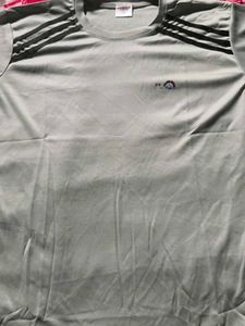 The comfortable T-SHIRT pure cotton