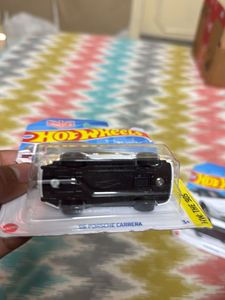 HOT WHEELS 96 PORSCHE CARRERA IMPORTED