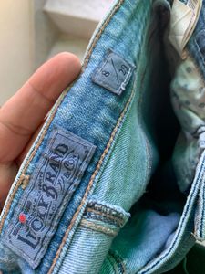 Premium LUCKY BRAND Distressed Denim Jeans