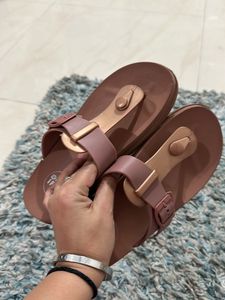 Lightweight Rubber Slides