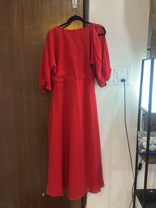 Elegant Red Midi Dress