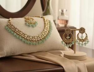 Elegant Gold-Toned Necklace Set