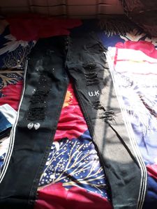 Black Mid Waist Jeans,with 3 Buttons