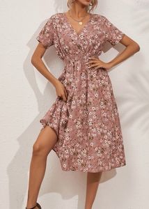 Urbanic Elegant Dusty Pink Floral Print Dress