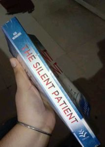 The Silent Patient by Alex Michaelides