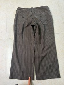 Striped capri pants ❤️