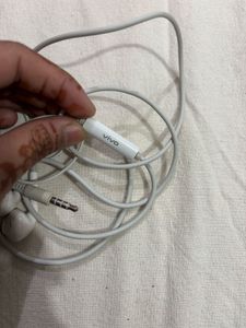 Vivo earphone