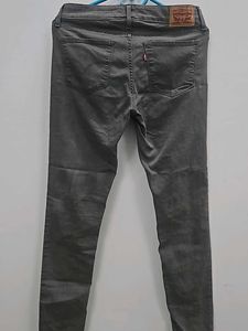 LEVIS Grey Skinny Jeans