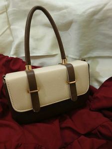 Chic Two-Tone Shoulder Bag