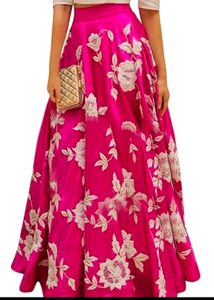 Pink Skirt And Top....Set .