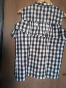 Chic Gingham Cold Shoulder Top