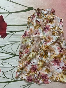 Light linen Top Perfect For Summers
