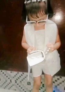 Cute Girls&#39; White Outfit
