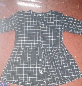 XL Gray &amp; White Checkered Blouse