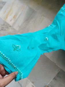 Ferozi Pure Lucknowi Kurta!
