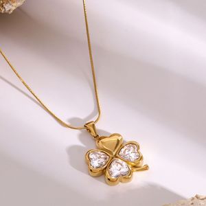 Clover Heart Pendant