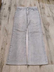 Ma2177 Sabrin bootcut jeans waist 28 inches