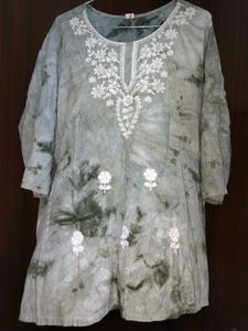 Tie-Dye Embroidered Tunic Top