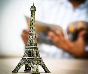 Eiffel Tower 🗼