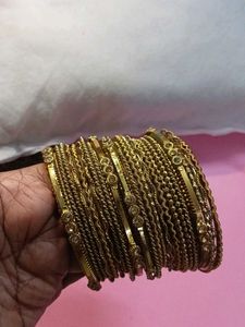 Gold Tone Bangle Set