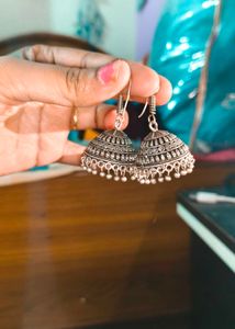 10 Earring And 1 Ring