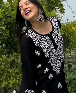 Black Embroidered Kurta