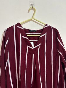 Striped V-Neck Long Sleeve Top