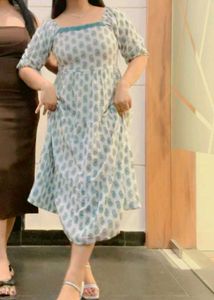 Floral Print Tiered Dress