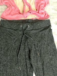 combo of jeggi+crop top+  jacket